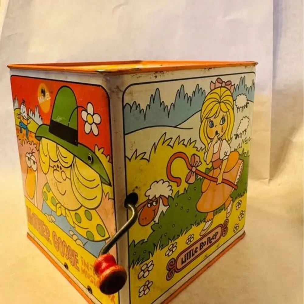 Vintage 1970s Jack in the box - Picture 2 of 7